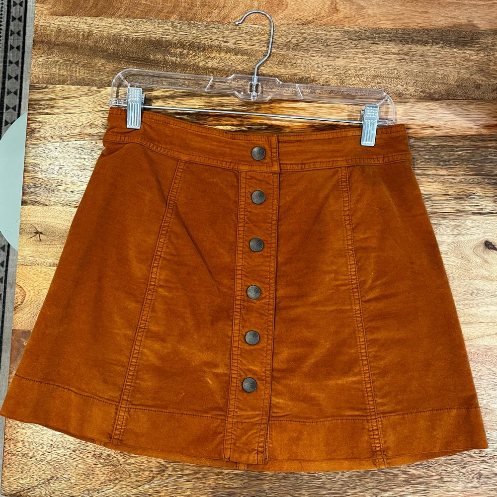 Madewell faux suede button-front skirt